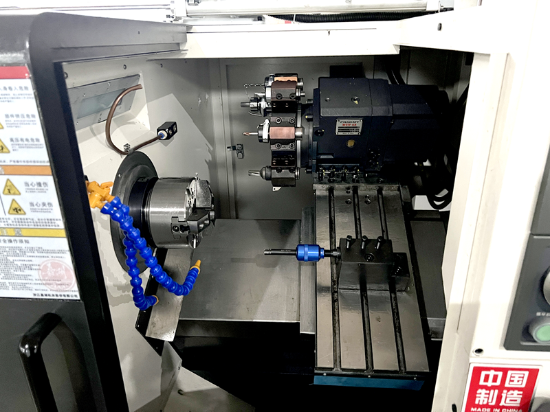 What is gang-tooling lathe?The difference from a turret lathe